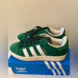 adidas Campus 00s Box Label in Dark Green and White